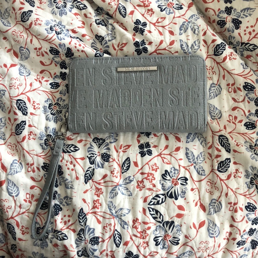 Steve Madden Wallet!